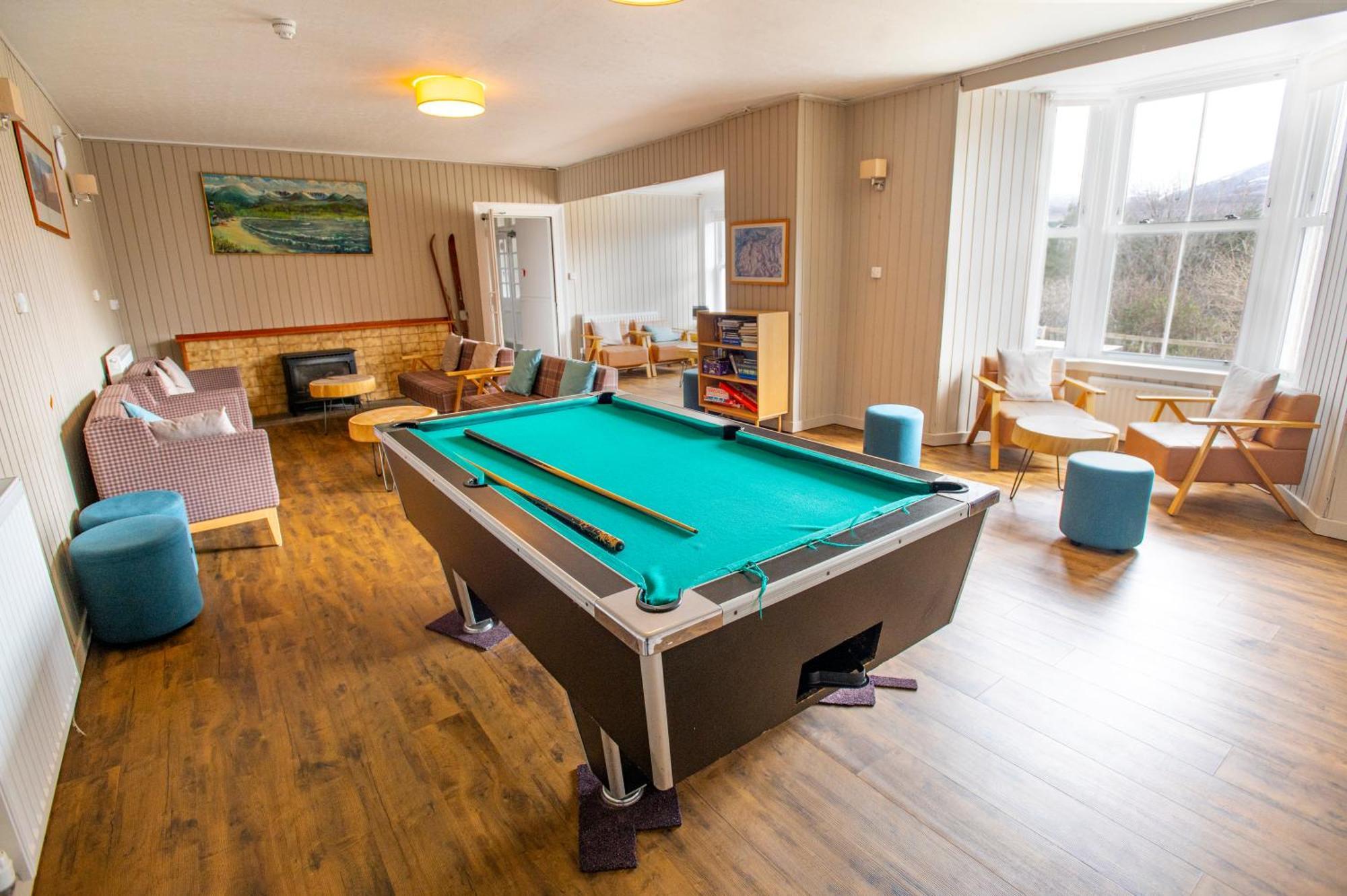 Cairngorm Lodge Youth Hostel Loch Morlich المظهر الخارجي الصورة