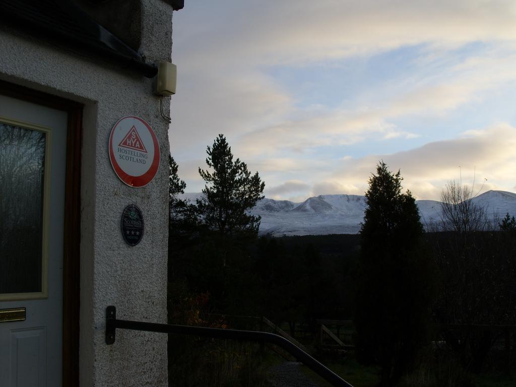 Cairngorm Lodge Youth Hostel Loch Morlich المظهر الخارجي الصورة